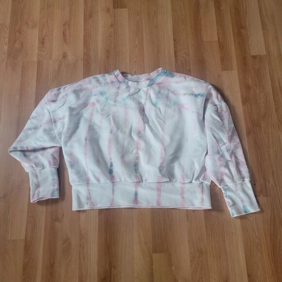 Old Navy Sweaters - Women's Old Navy Athletic Cropped Sweatshirt Size XL